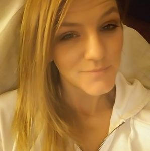 Meet your Posher, Alisha